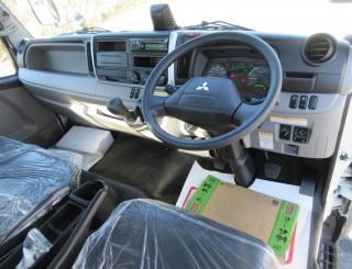 三菱 平ボデー・Wキャブ・シャーシ 小型  2RGーFEB80 9枚目