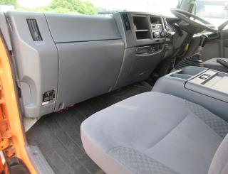 いすゞ バン 中型 平成27年9月 TKGーFRR90S2 17枚目