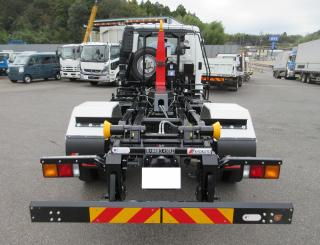 三菱 アームロール 中型 令和7年10月 2KGーFK72F 5枚目