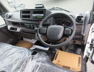 三菱 ダンプ 小型 令和7年10月 2RGーFBA60 9枚目