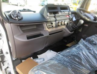 三菱 平ボデー・Wキャブ・シャーシ 小型 令和7年10月 2RGーFBAV0 19枚目