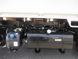 三菱 平ボデー・Wキャブ・シャーシ 小型 令和7年10月 2RGーFBAV0 31枚目