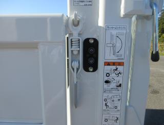 三菱 平ボデー・Wキャブ・シャーシ 小型 令和7年11月 2RGーFBAV0 30枚目