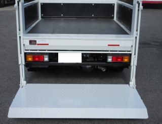 三菱 平ボデー・Wキャブ・シャーシ 小型 令和7年11月 2RGーFBA20 32枚目