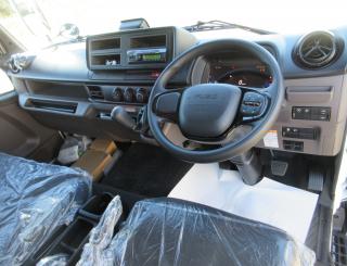 三菱 バン 小型 令和7年11月 2PGーFEB80 9枚目