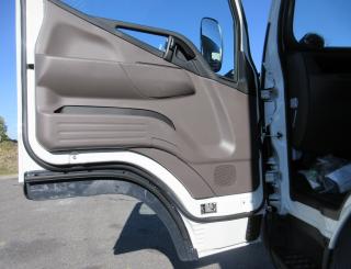 三菱 バン 小型 令和7年11月 2PGーFEB80 21枚目