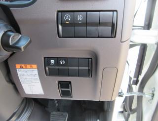 三菱 冷凍・保冷 小型 令和7年11月 2RGーFBAV0 10枚目