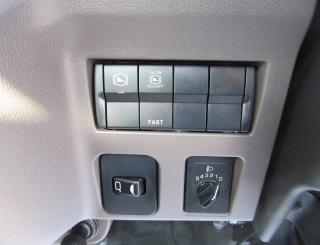 三菱 平ボデー・Wキャブ・シャーシ 小型 令和7年11月 2PGーFEB90 12枚目