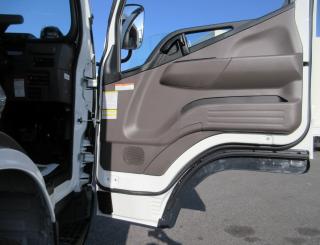 三菱 平ボデー・Wキャブ・シャーシ 小型 令和7年11月 2PGーFEB90 19枚目