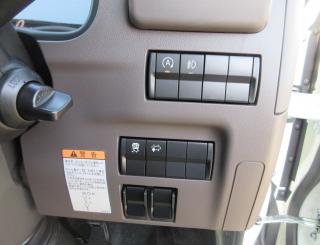 三菱 平ボデー・Wキャブ・シャーシ 小型 令和7年11月 2PGーFEB90 10枚目