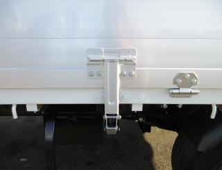 三菱 平ボデー・Wキャブ・シャーシ 小型 令和7年11月 2PGーFEB90 40枚目