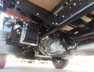 三菱 平ボデー・Wキャブ・シャーシ 小型 令和7年11月 2PGーFEB90 43枚目