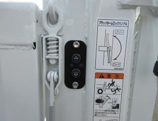 三菱 平ボデー・Wキャブ・シャーシ 小型 令和7年11月 2RGーFBA20 35枚目