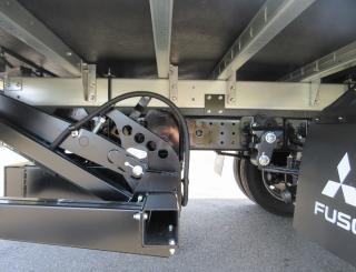 三菱 バン 小型  2PGーFEB80 33枚目