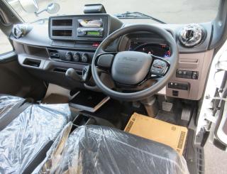 三菱 平ボデー・Wキャブ・シャーシ 小型 令和7年11月 2RGーFBAV0 9枚目