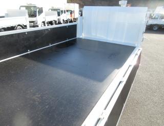 三菱 平ボデー・Wキャブ・シャーシ 小型 令和7年11月 2RGーFBAV0 30枚目