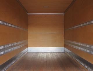 三菱 バン 中型 令和2年9月 2KGーFK65F 23枚目