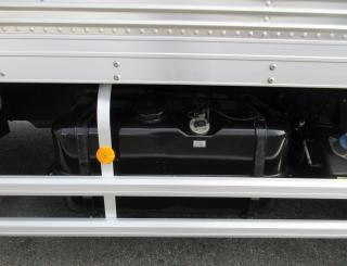 三菱 バン 中型 令和2年9月 2KGーFK65F 36枚目