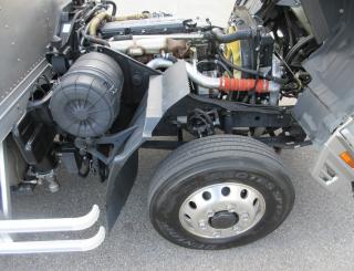 三菱 バン 中型 令和2年9月 2KGーFK65F 44枚目