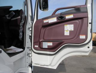 三菱 トラクター 大型  2RGーFP84VDR 8枚目