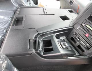 三菱 トラクター 大型  2RGーFP84VDR 11枚目