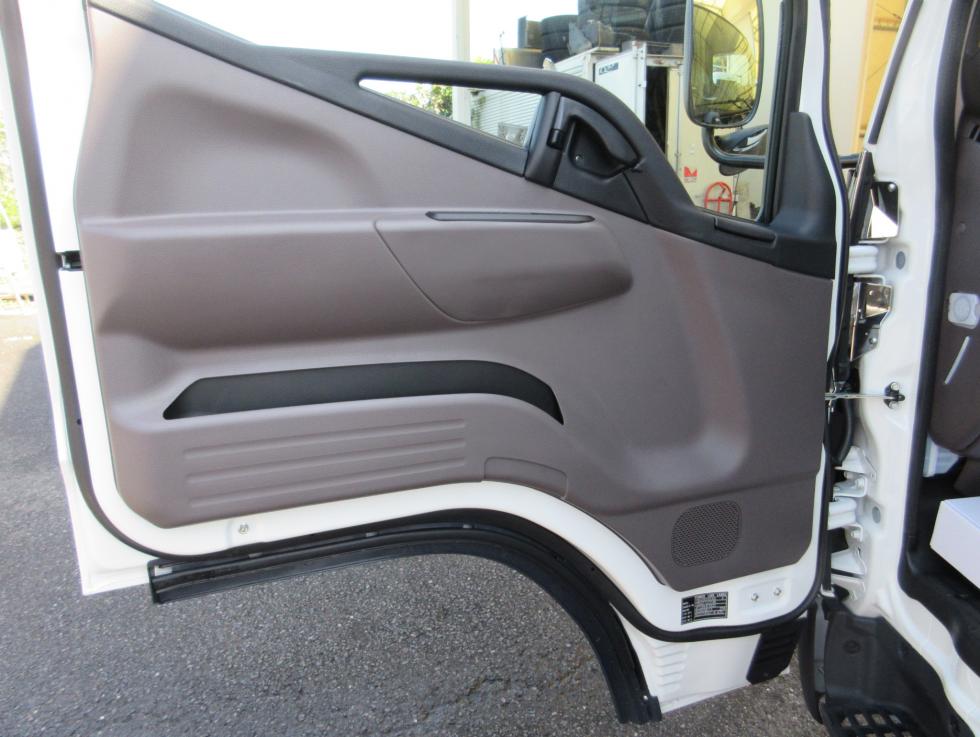 三菱 アームロール 小型 令和6年9月 2RGーFBAV0 23枚目