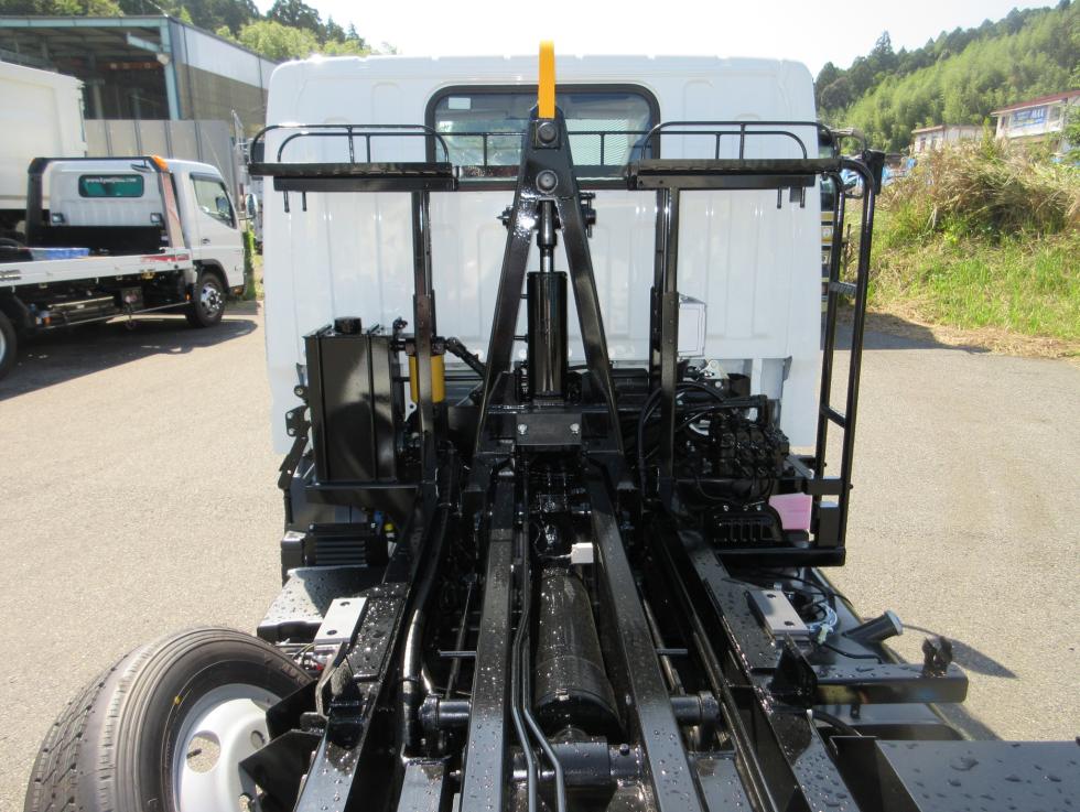 三菱 アームロール 小型 令和6年9月 2RGーFBAV0 36枚目