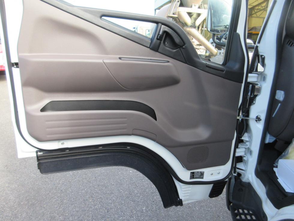 三菱 ダンプ 小型 令和6年10月 2RGーFBA30 19枚目