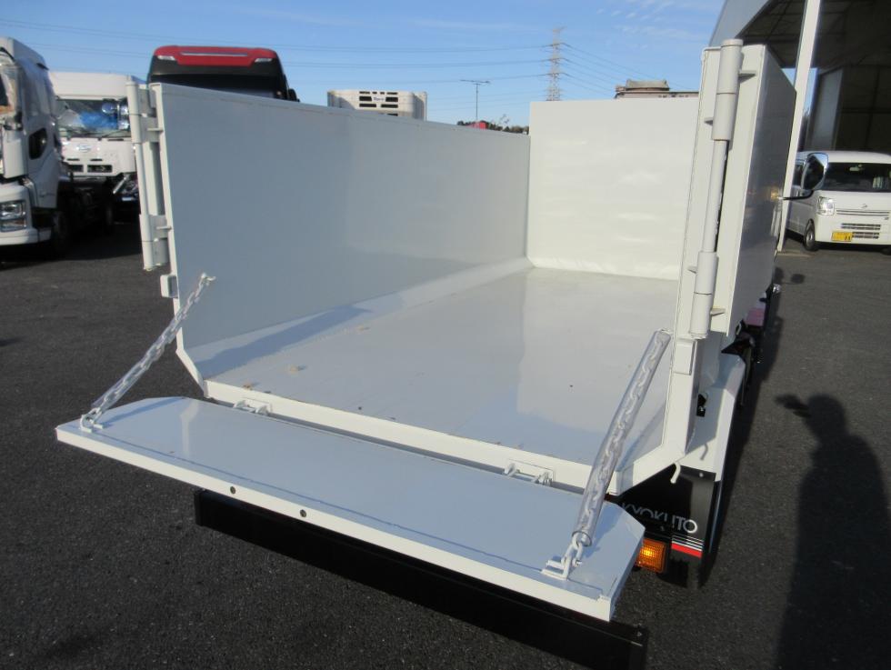 三菱 ダンプ 小型 令和6年10月 2RGーFBA30 23枚目