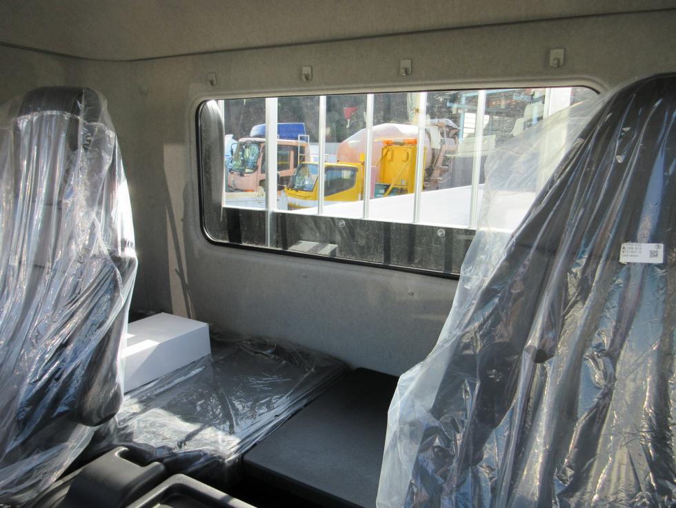 三菱 平ボデー・Wキャブ・シャーシ 中型  ◆商談中◆　2KGーFK62F 20枚目