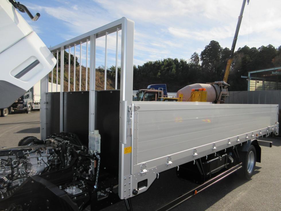 三菱 平ボデー・Wキャブ・シャーシ 中型  ◆商談中◆　2KGーFK62F 44枚目