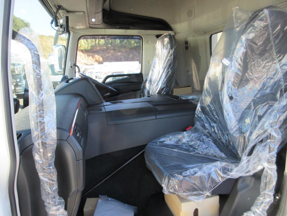 三菱 ウィング 大型 令和6年10月 ◆商談中◆　2PG-FS84VZ 18枚目