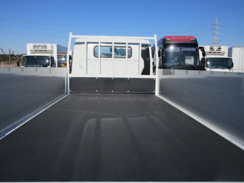 三菱 平ボデー・Wキャブ・シャーシ 小型  2RGーFEB80 24枚目