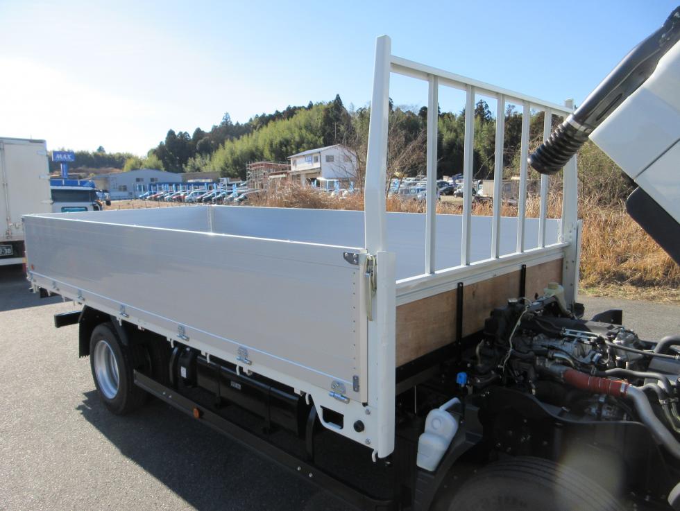 三菱 平ボデー・Wキャブ・シャーシ 小型  2RGーFEB80 45枚目