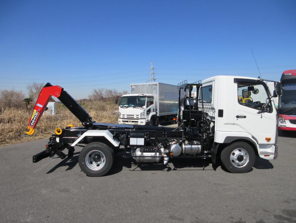 三菱 アームロール 中型 令和7年2月 ◆商談中◆　2KGーFK72F 33枚目