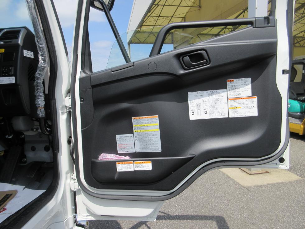 三菱 アームロール 中型 令和7年4月 2KGーFK72F 8枚目