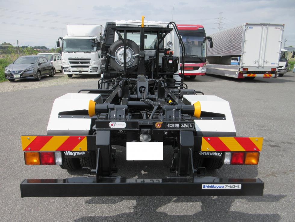 三菱 アームロール 中型 令和7年4月 2KGーFK72F 5枚目