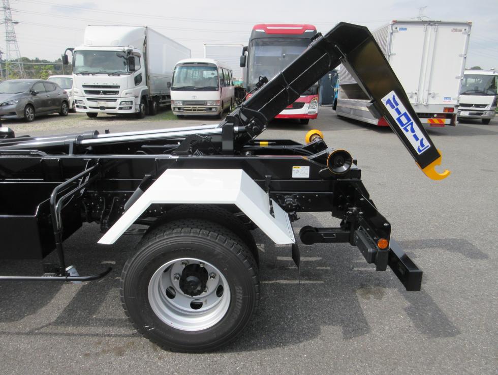 三菱 アームロール 中型 令和7年4月 2KGーFK72F 25枚目