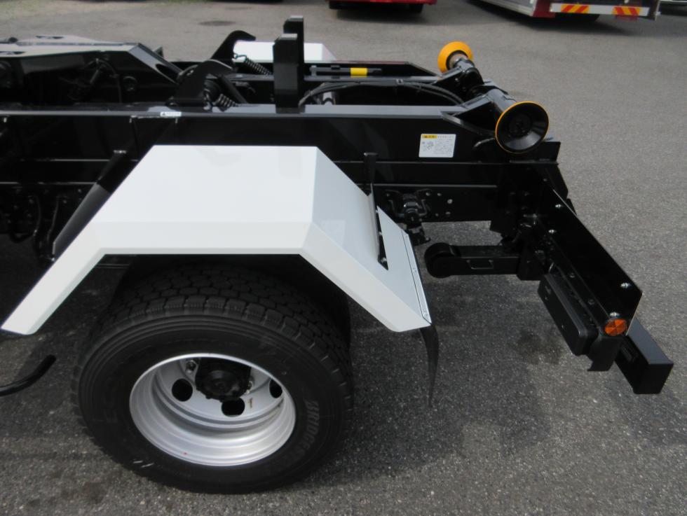 三菱 アームロール 中型 令和7年4月 2KGーFK72F 35枚目