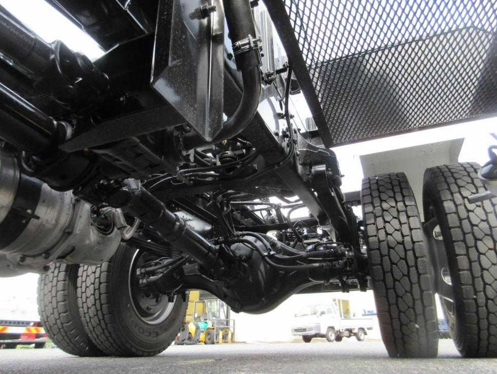 三菱 アームロール 中型 令和7年4月 2KGーFK72F 38枚目