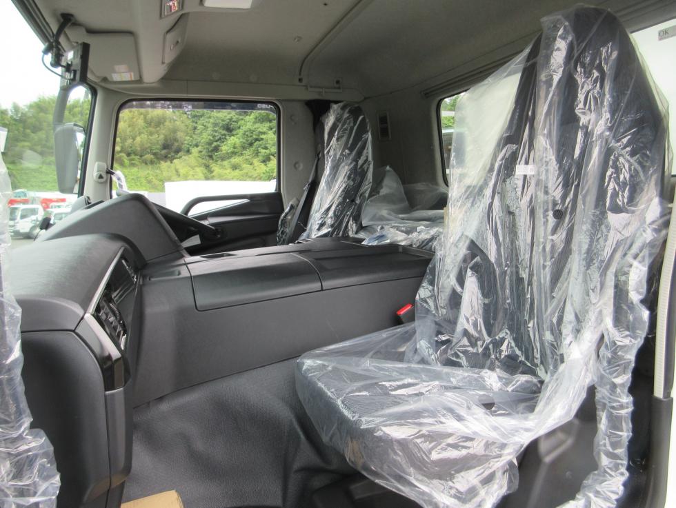 三菱 ダンプ 大型 令和7年5月 2PGーFV80HX 16枚目