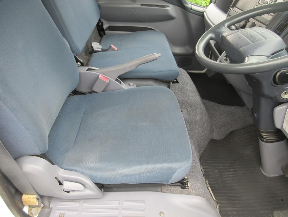 三菱 バン 小型 平成27年12月 TPGーFBA00 16枚目