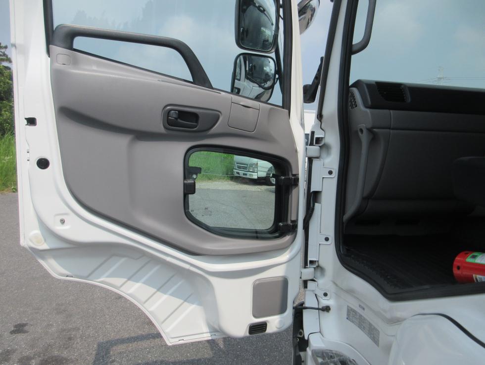 UD 平ボデー・Wキャブ・シャーシ 大型 平成30年10月 ◆商談中◆　2PGーCG5CA 19枚目