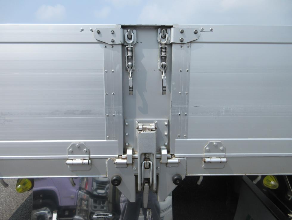 UD 平ボデー・Wキャブ・シャーシ 大型 平成30年10月 ◆商談中◆　2PGーCG5CA 27枚目