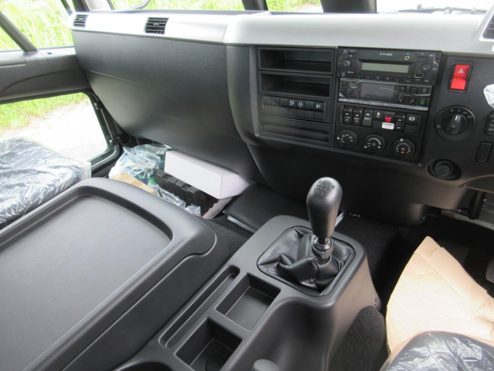 三菱 冷凍・保冷 中型 令和7年7月 2KGーFK72F 12枚目