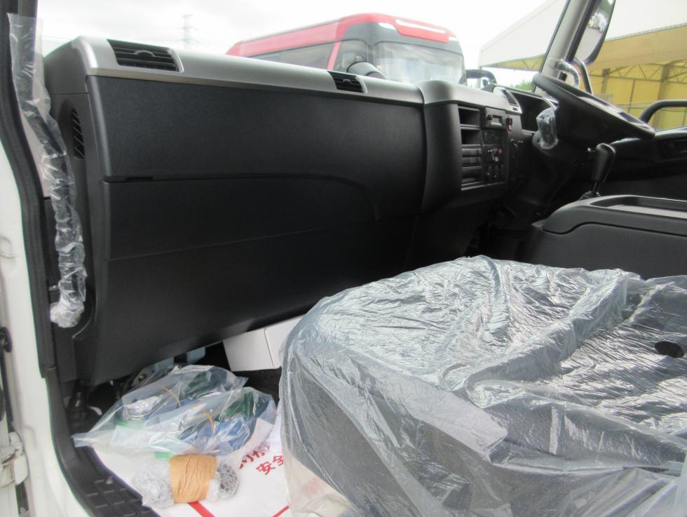 三菱 冷凍・保冷 中型 令和7年7月 2KGーFK72F 19枚目