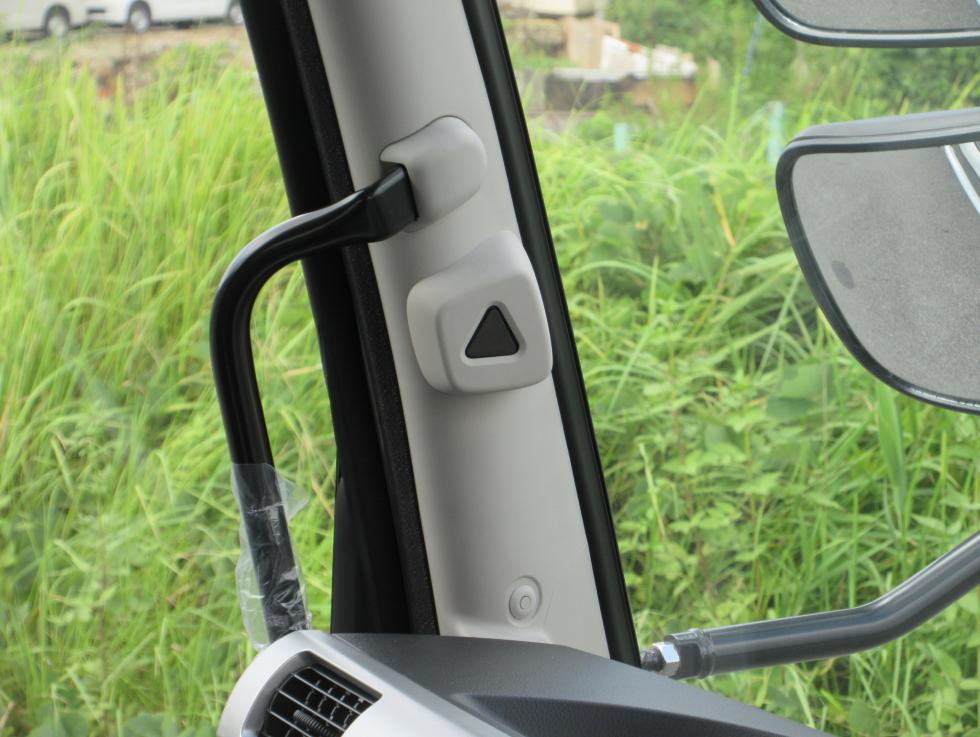 三菱 平ボデー・Wキャブ・シャーシ 中型  ◆商談中◆　2KGーFK65F 21枚目