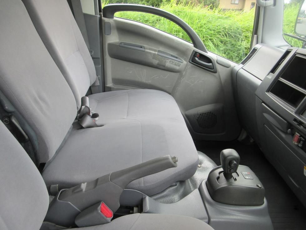 いすゞ その他 小型 平成21年4月 BDGーNMR85AN 11枚目