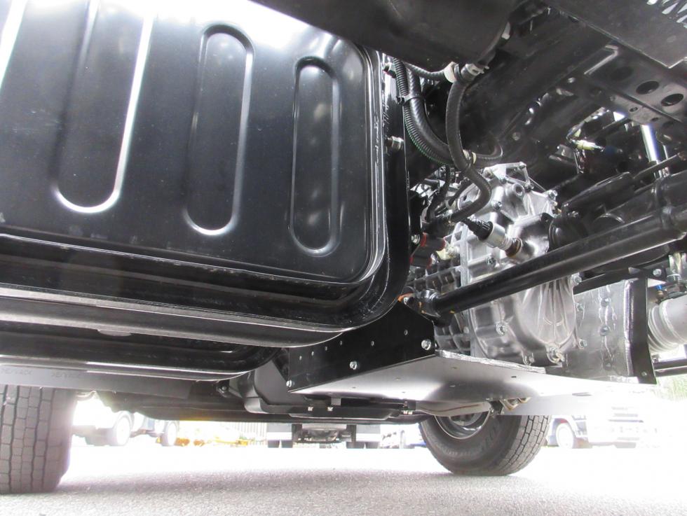 三菱 アームロール 中型 令和7年10月 2KGーFK72F 40枚目