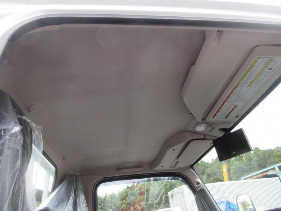 三菱 平ボデー・Wキャブ・シャーシ 小型 令和7年10月 2RGーFBAV0 16枚目